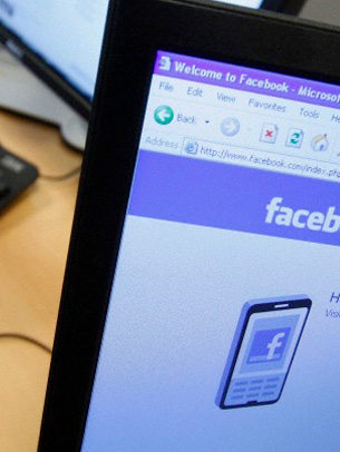 Access Denied! 3 Simple Methods for Overcoming Workplace Blocks on Facebook, Twitter and MySpace.